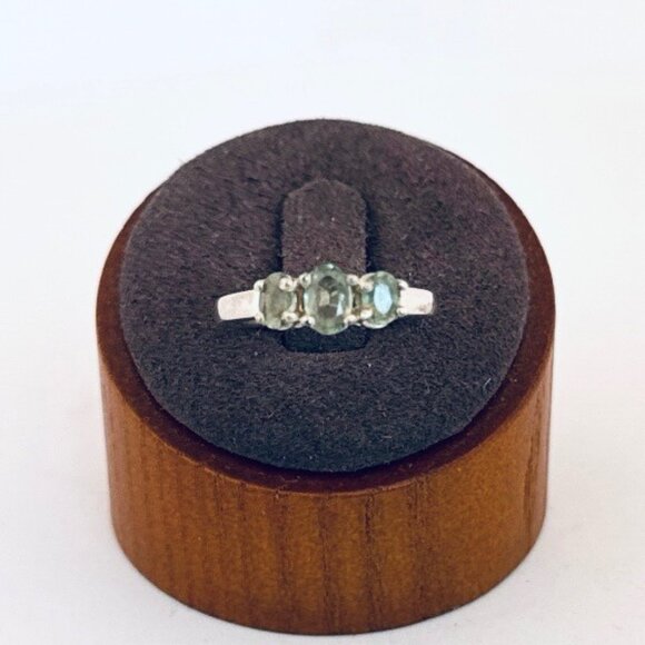 Designer Jewelry - Estate 925 Sterling Silver Triple Green Gemstone Ring Size 6.5 Vintage Jewelry